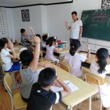 李滄區(qū)世光文化教育信息咨詢(xún)服務(wù)中心 專(zhuān)業(yè)信息咨詢(xún)，助力成長(zhǎng)與發(fā)展